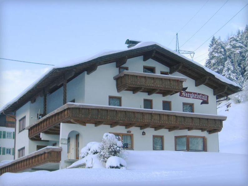 Ferienhaus Bergkristall Pettneu am Arlberg Dış mekan fotoğraf