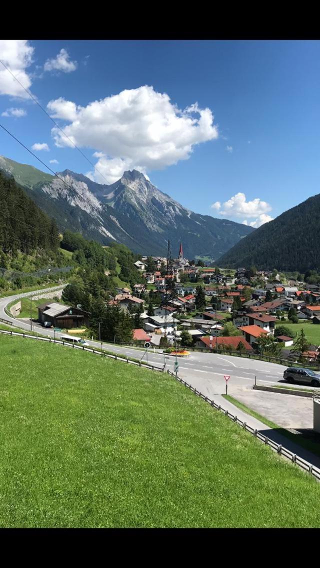 Ferienhaus Bergkristall Pettneu am Arlberg Dış mekan fotoğraf