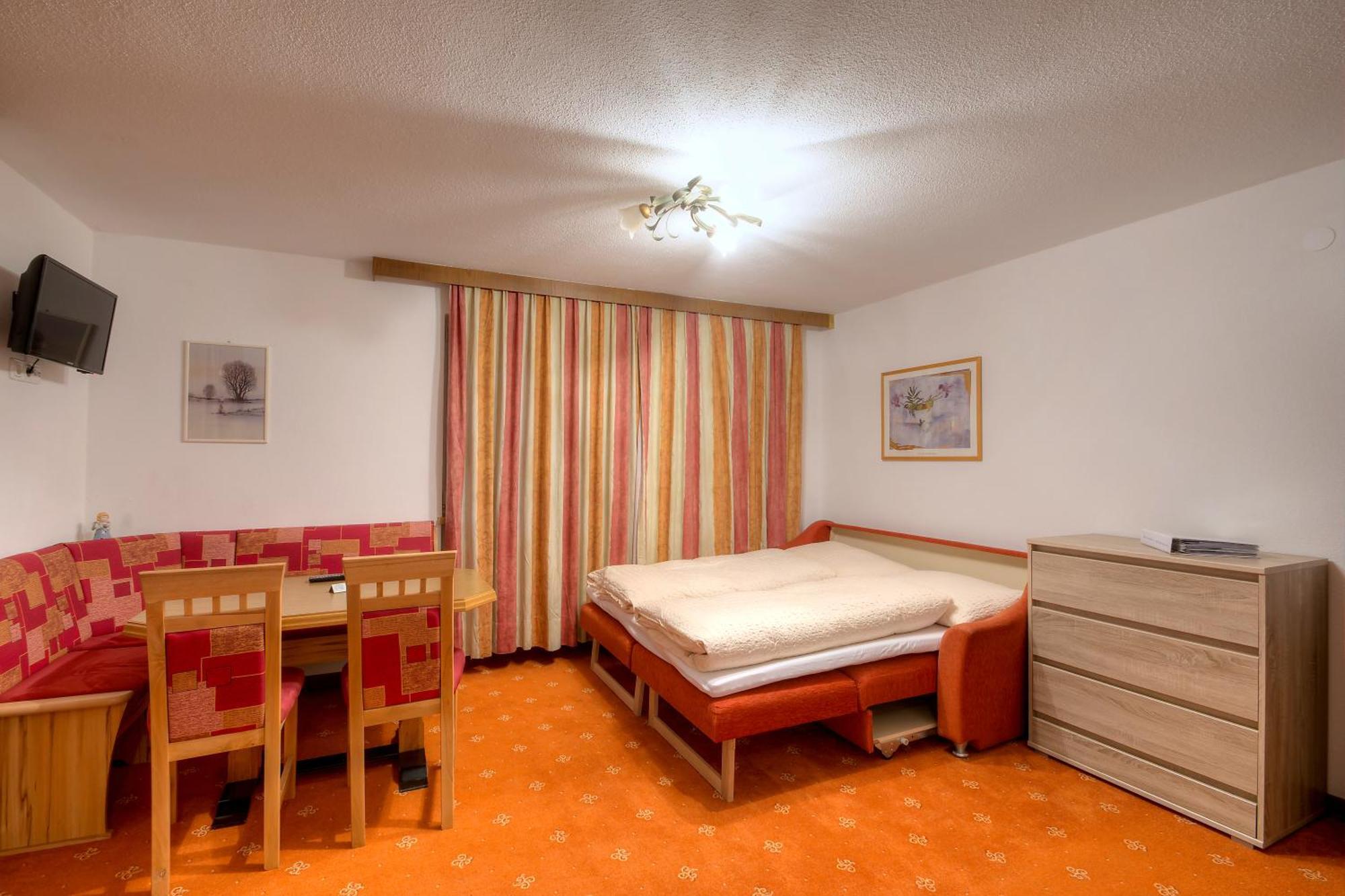 Ferienhaus Bergkristall Pettneu am Arlberg Oda fotoğraf